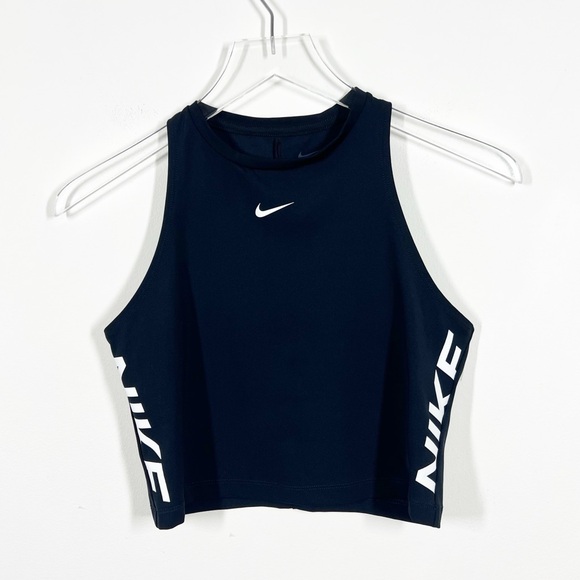 Nike Pro Dri Fit Women's Size Medium Black Cropped Training Tank Top - Picture 3 of 9